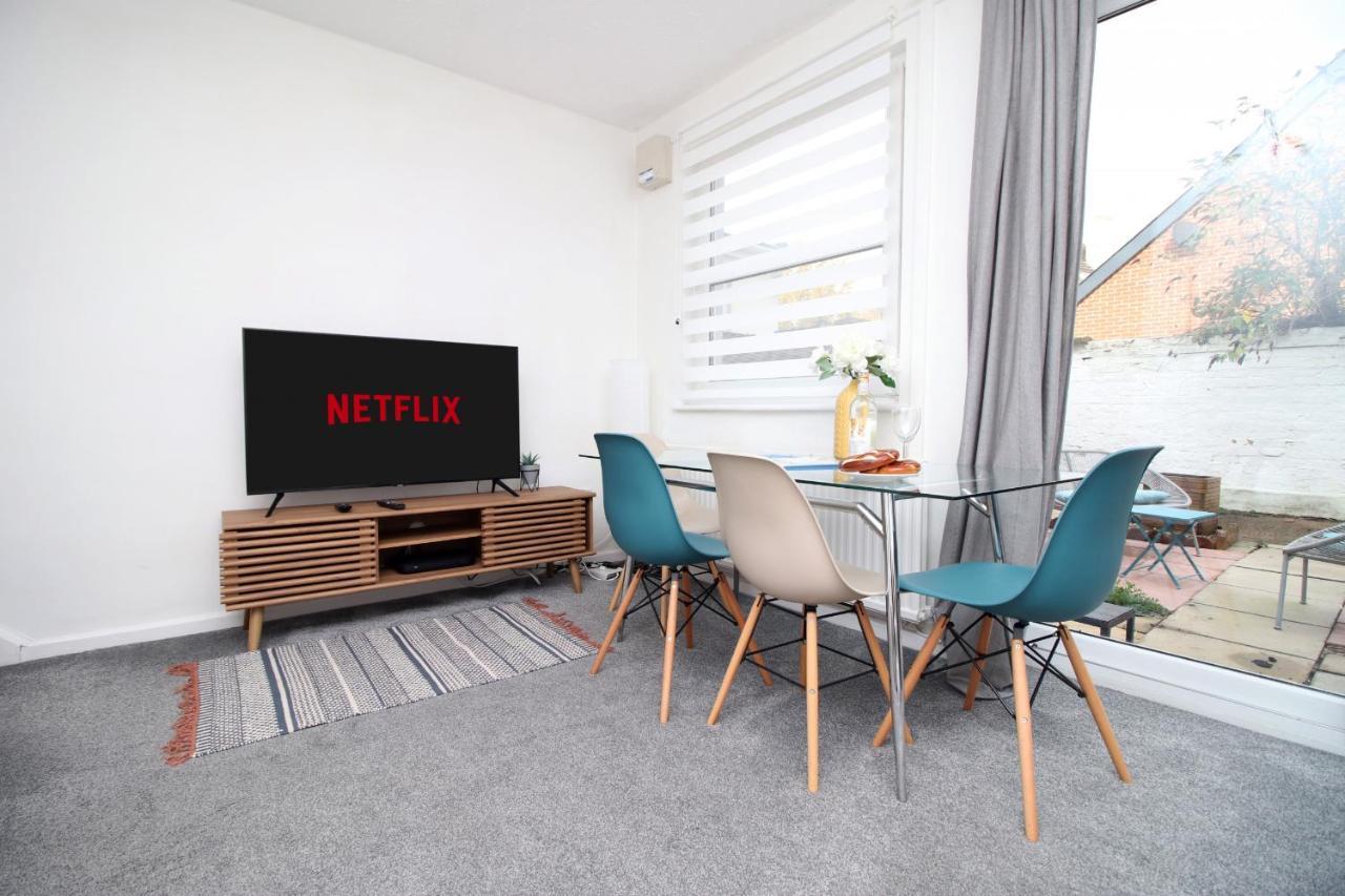 K Suites - Selkirk Street كيلتنهام المظهر الخارجي الصورة