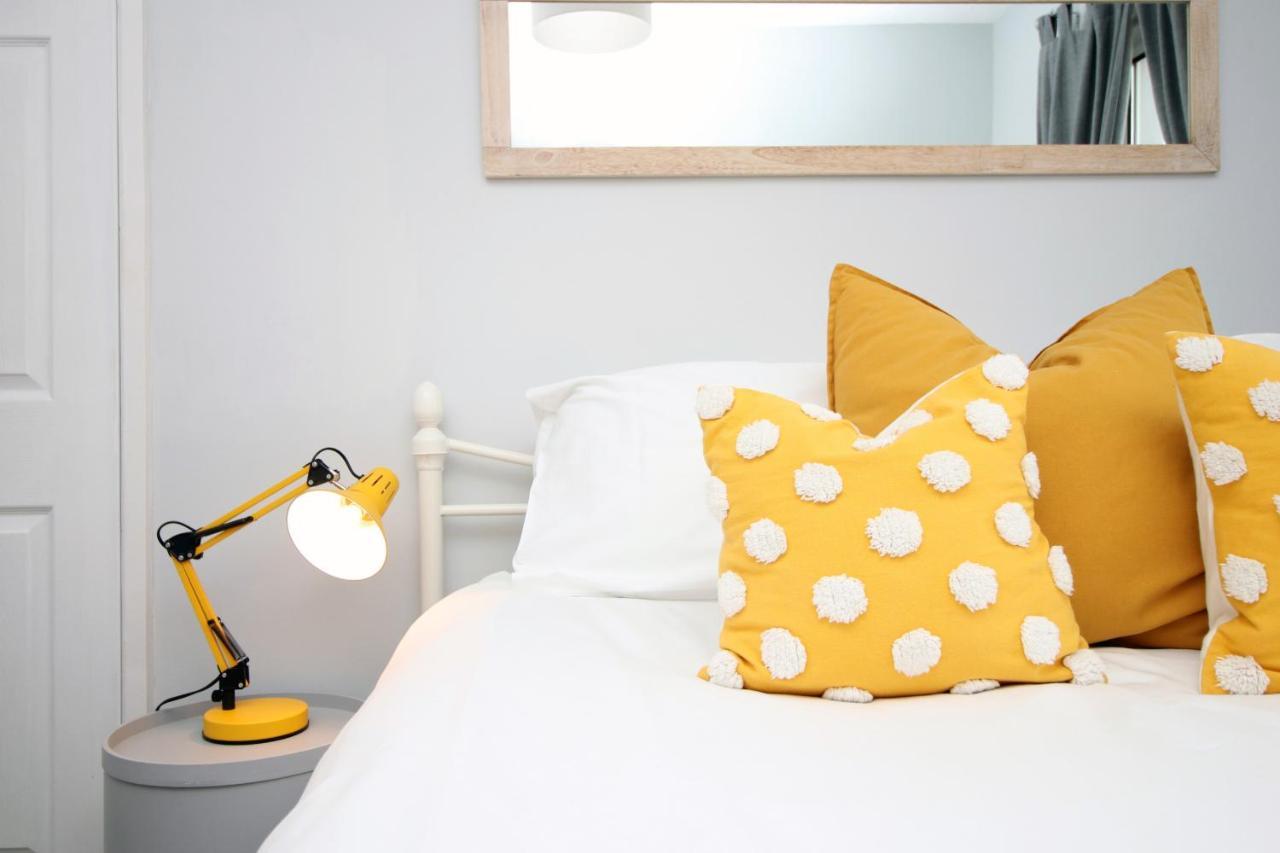 K Suites - Selkirk Street كيلتنهام المظهر الخارجي الصورة